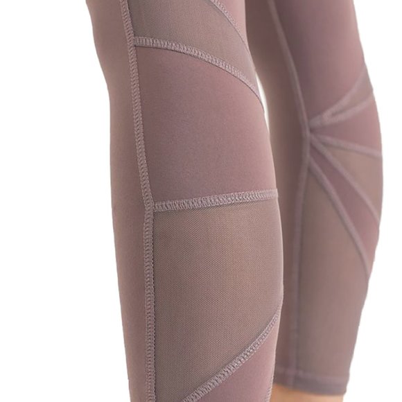 Yoga pants Mesh Cutouts 7/8 Length leggings - Picture 4 of 4